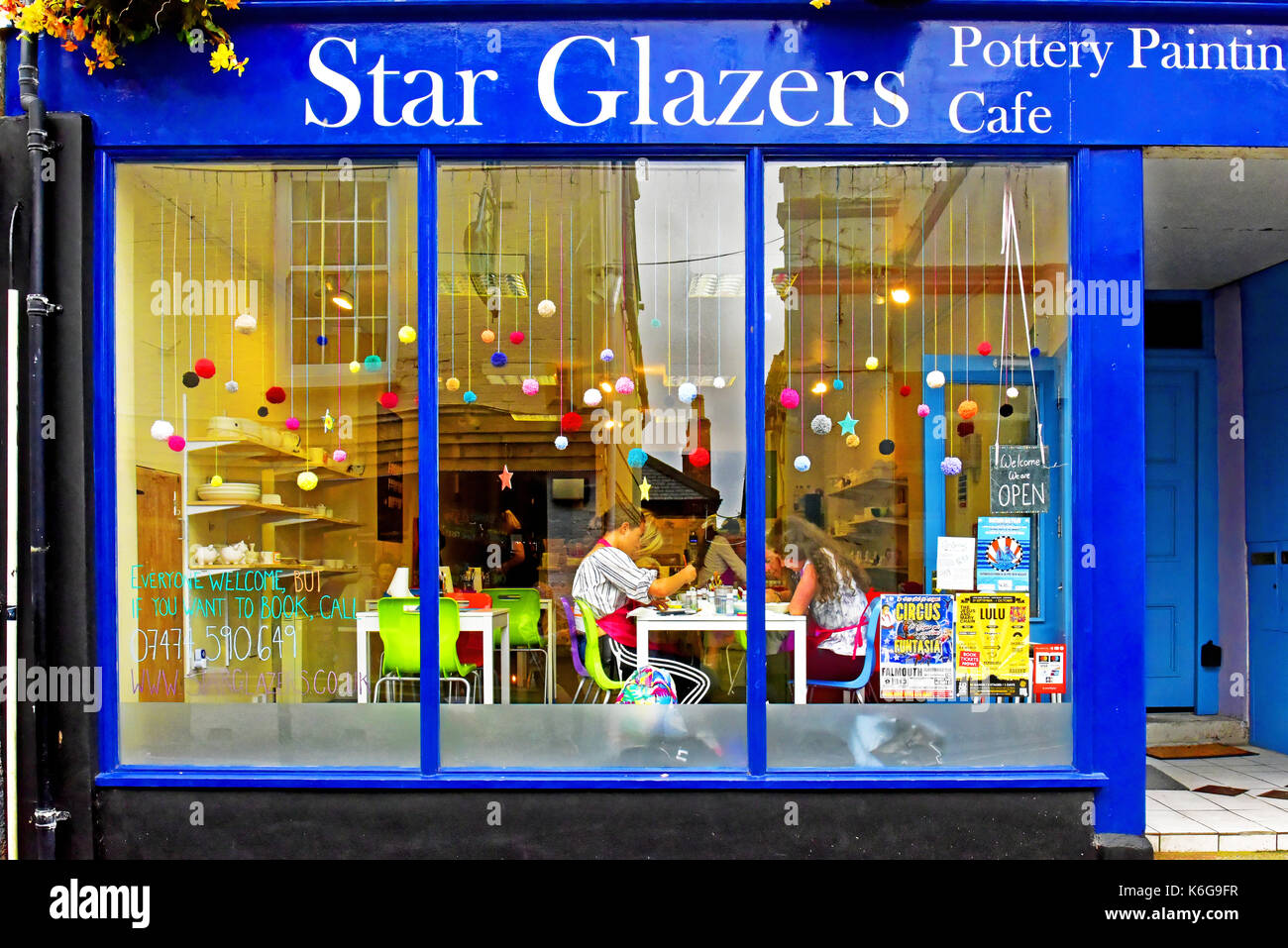 Falmouth art gallery hires stock photography and images Alamy