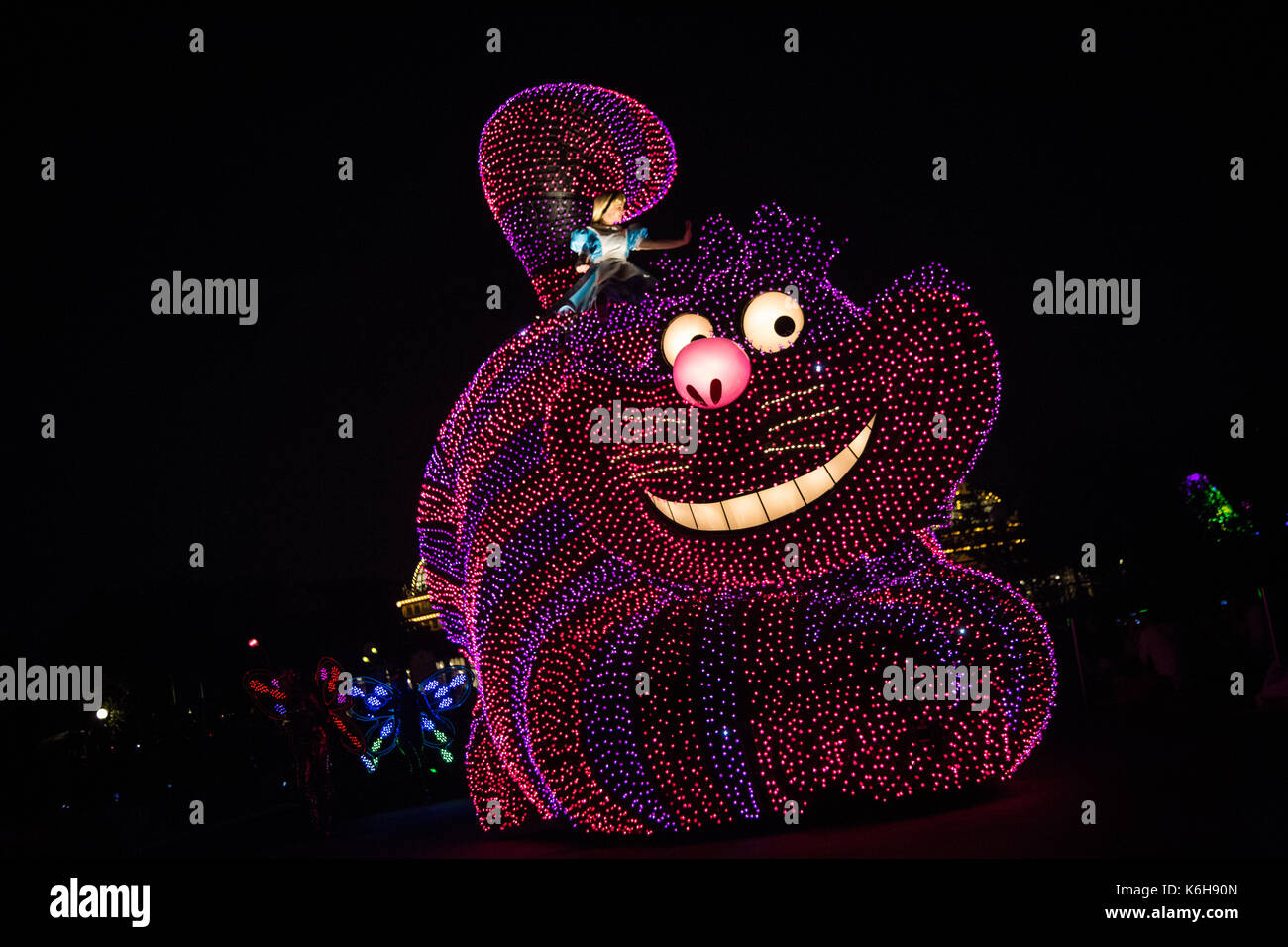 Tokyo Disneyland Electrical Parade Dreamlights At Tokyo Disneyland Where All Your Favourite Disney Characters Come To Life On Parade Floats Stock Photo Alamy Tokyo Disneyland Electrical Parade Dreamlights At Tokyo Disneyland Where All Your Favourite Disney Characters Come To Life On Parade Floats Stock Photo Alamy