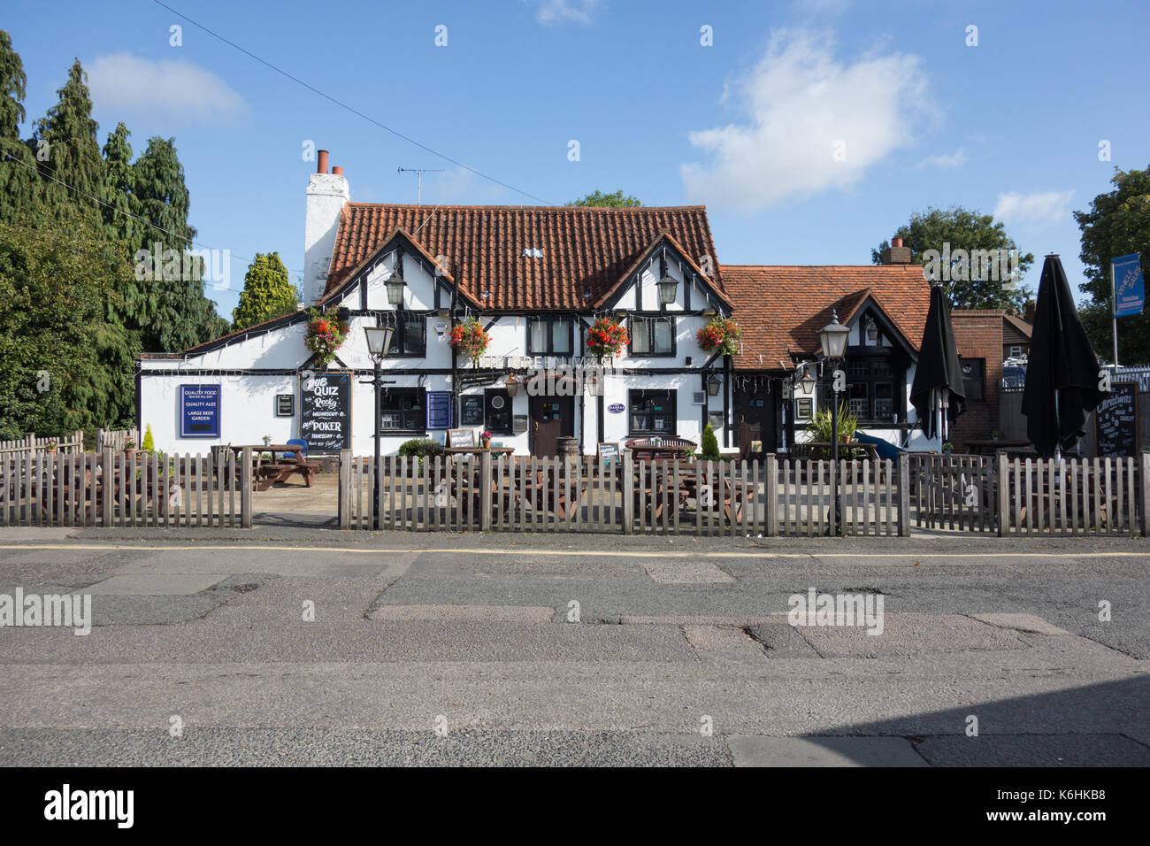 The Green Man pub on Green Man Lane, Feltham, Middlesex, UK Stock Photo
