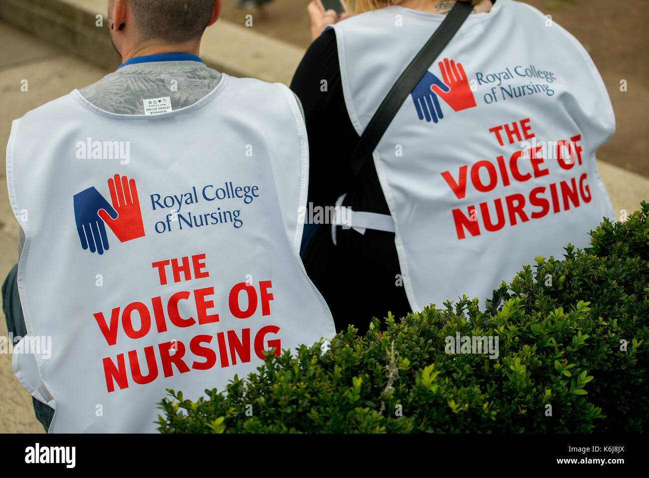 Scrap The Cap protest - Thousands of nurses gather at Parliament Square, London, to campaign against the government's 1% public sector pay cap. Stock Photo