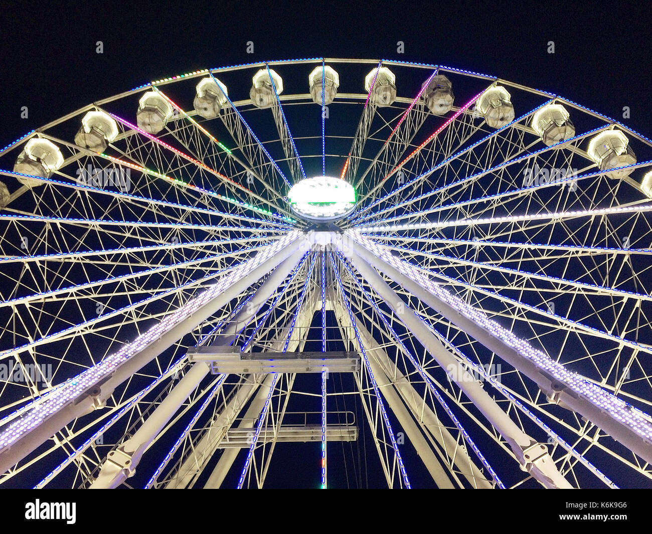 Spinning Carnival Ride High Resolution Stock Photography and Images Alamy