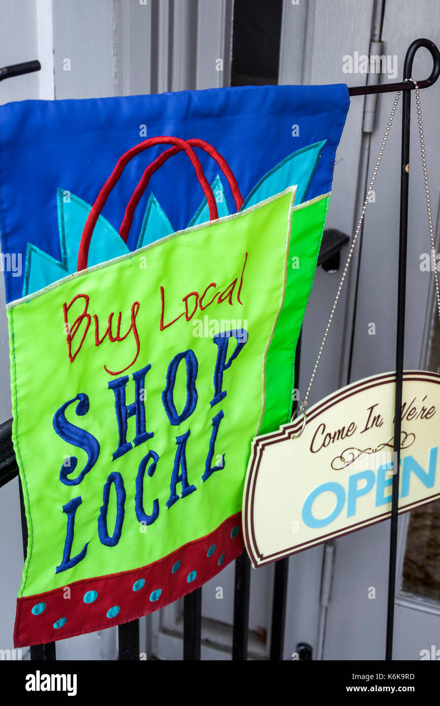 Beaufort South Carolina,historic Downtown,stores,shopping shopper