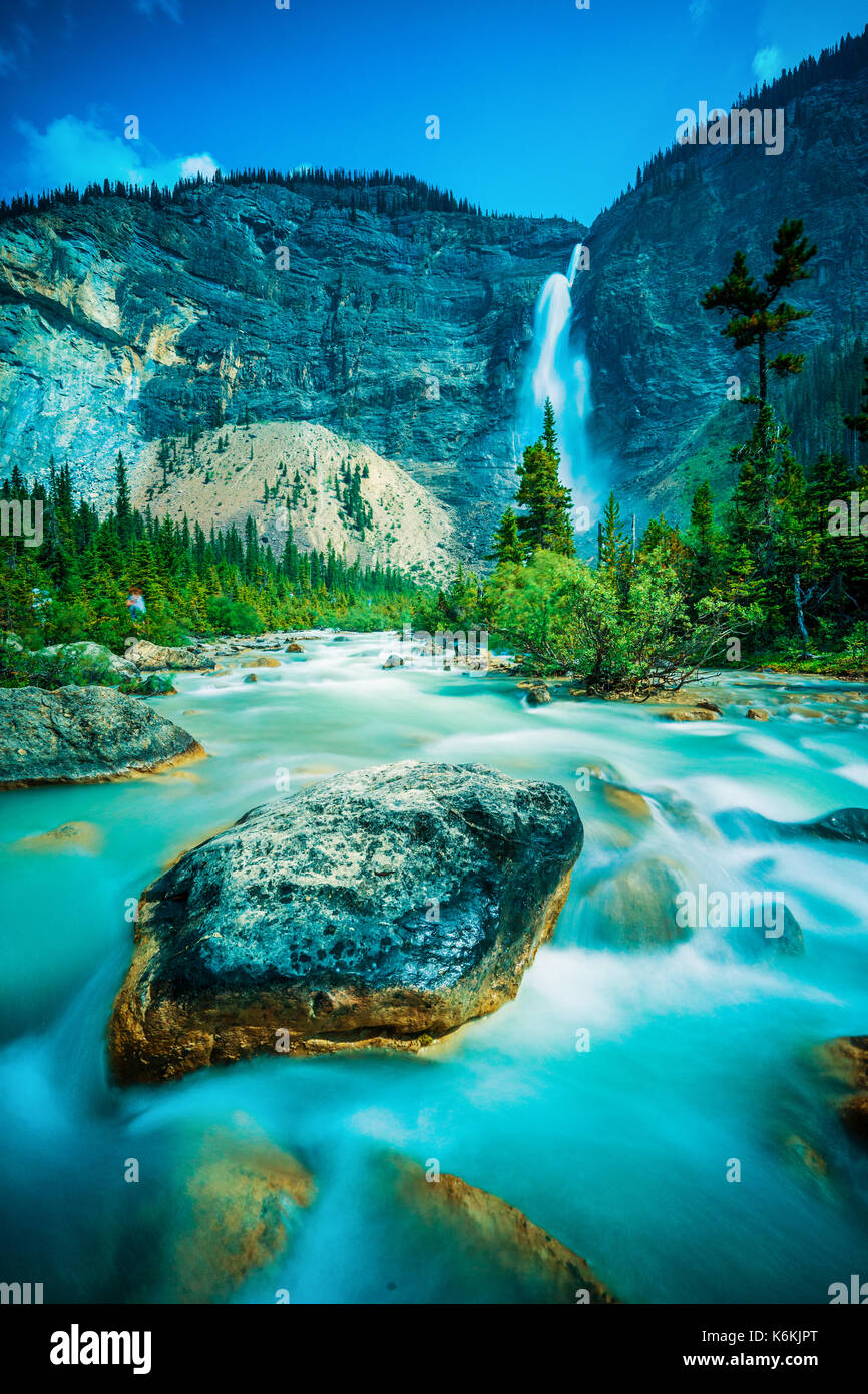 Hiking in yoho national park hi-res stock photography and images - Alamy
