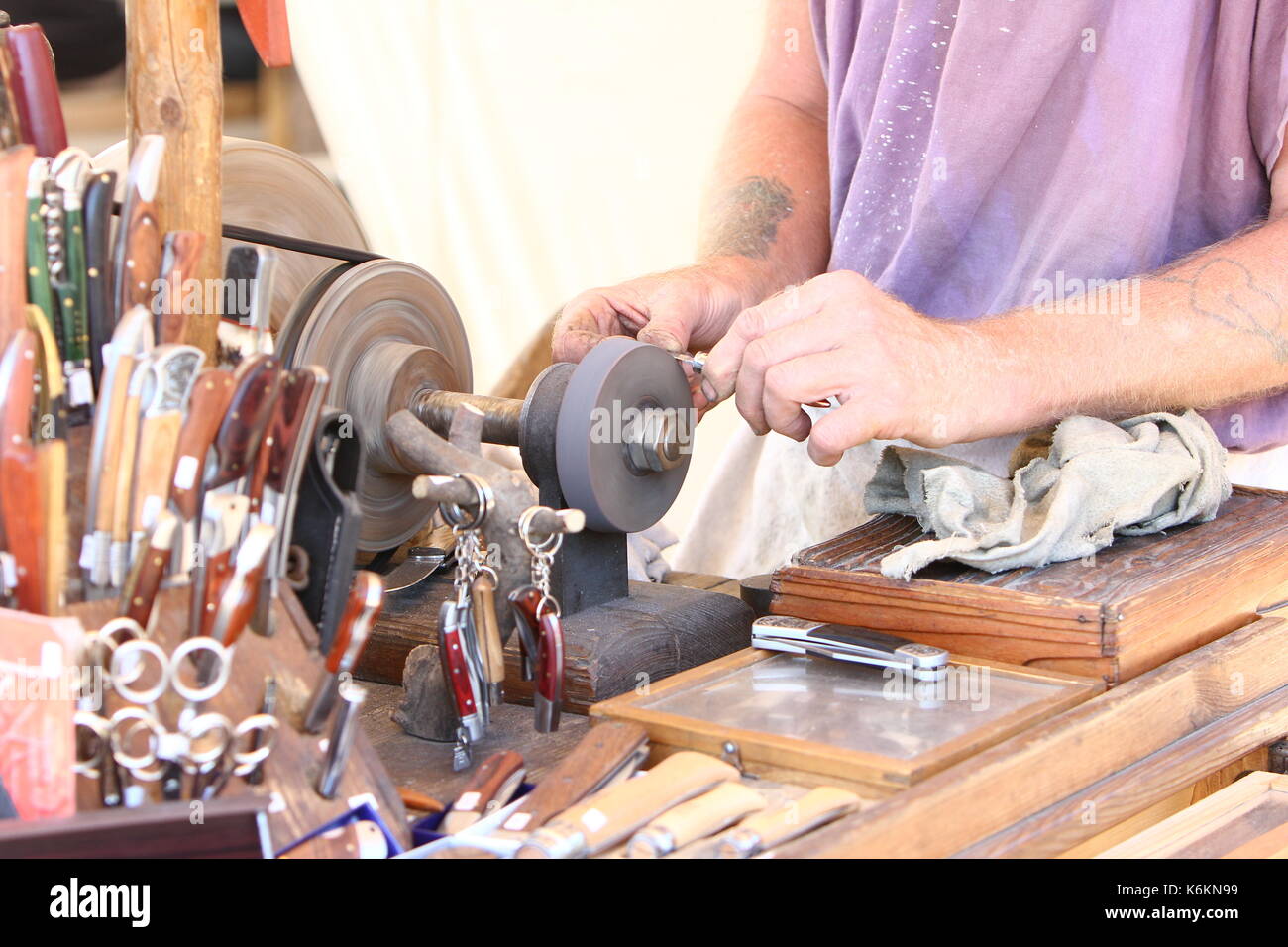 Scherenschleifer, Scissorsgrinder Stock Photo Alamy