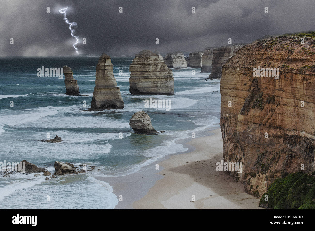 Apostles Rocks Twelve Apostles rock formations with lighting and thunderstorm, Great ...