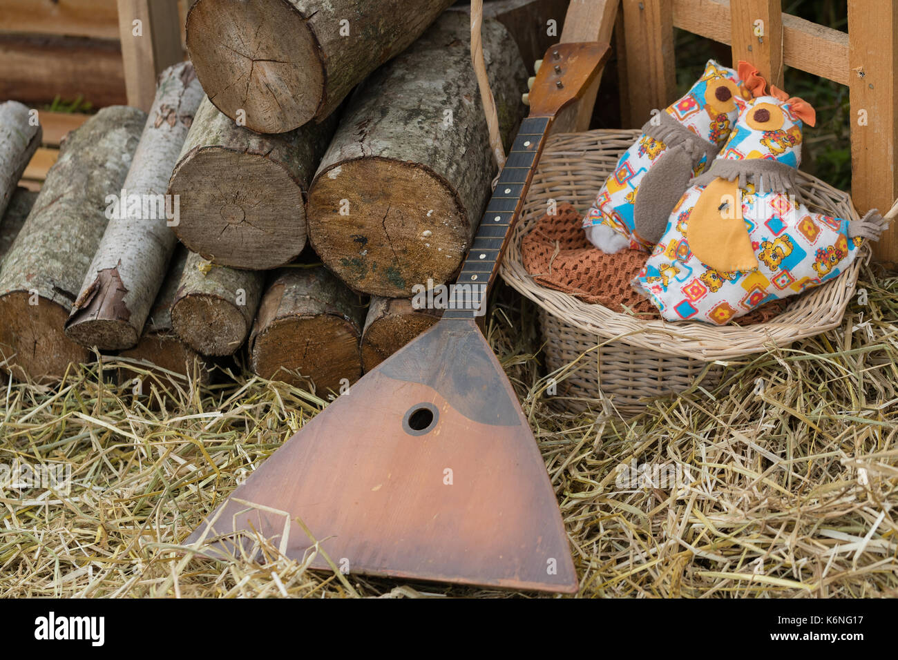 Balalaika hi-res stock photography and images - Alamy