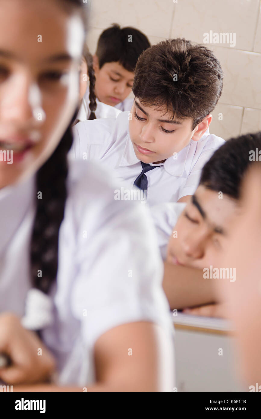 Indian Group High School Children Students Book Studying Education In ...