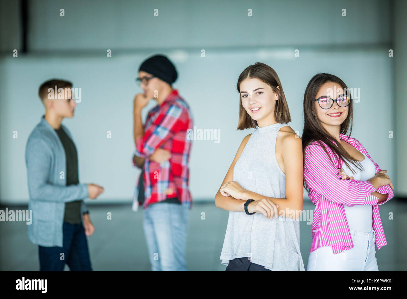 Discuss Potrait Portrait of beautiful women discuss with other men discussing in ...