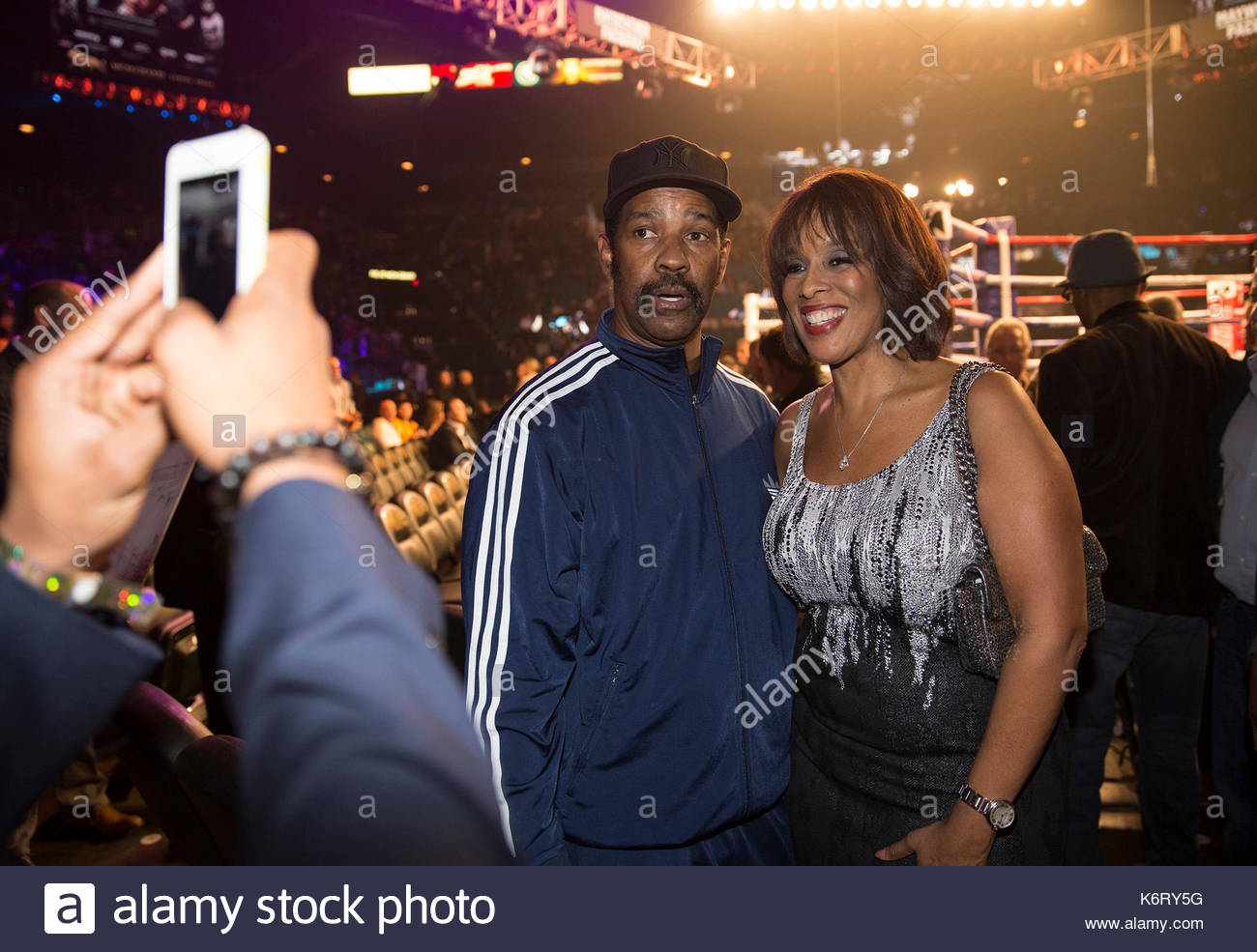 Denzel Washington and Gayle King. Gayle King, her son William Bumpus Stock Photo ...