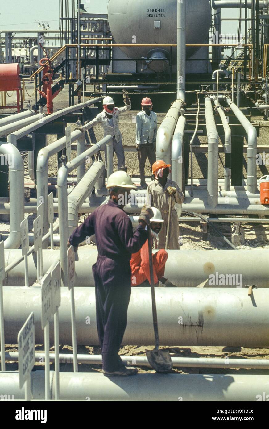 The world's largest oil refinery, oil storage tank farm and chief crude