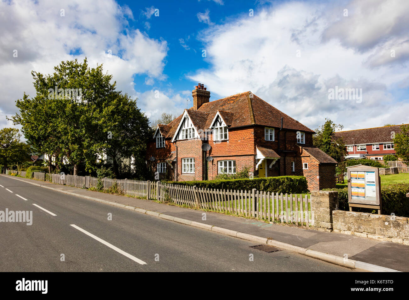 Cottages in the attractive village of Chiddingstone Causeway, near Penshurst and Tonbridge, Kent, UK Stock Photo