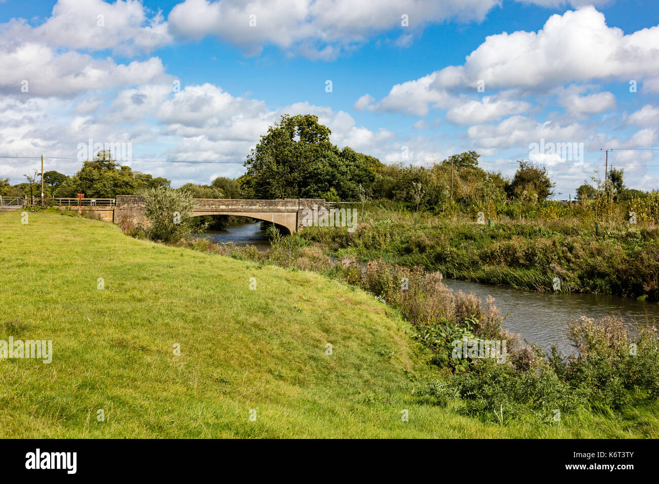 River medway tonbridge hires stock photography and images Alamy