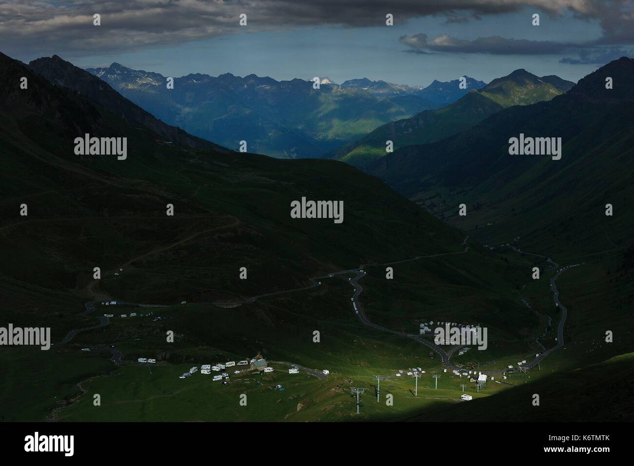 France, Hautes Pyrenees, Bigorre, Barege, Tourmalet, campers parked on the road to the mountain pass Stock Photo