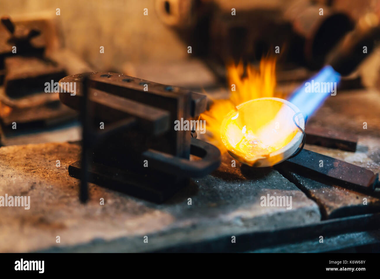Melting metal for jewelry outlet