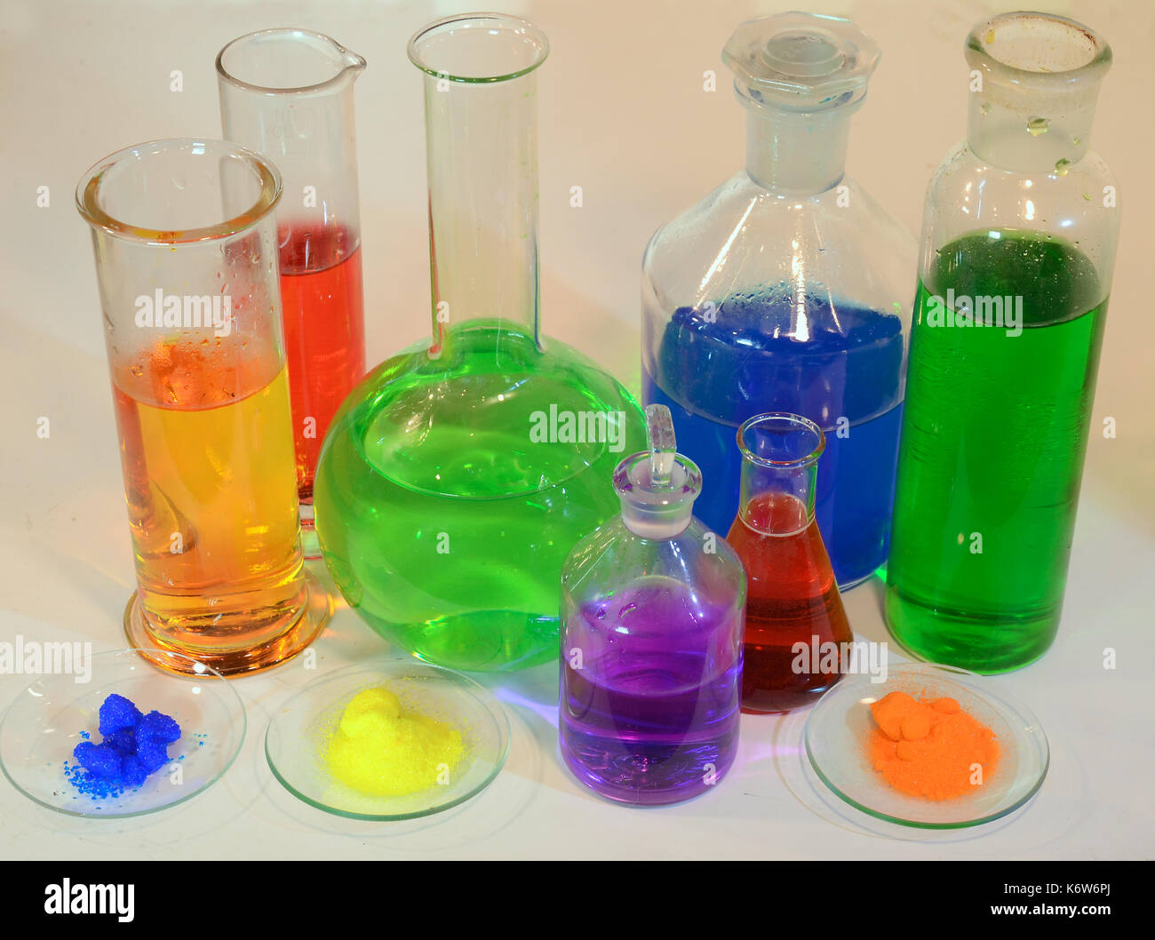 Lab Glassware Powder Colorful liquids and powders in laboratorium glassware Stock Photo - Alamy