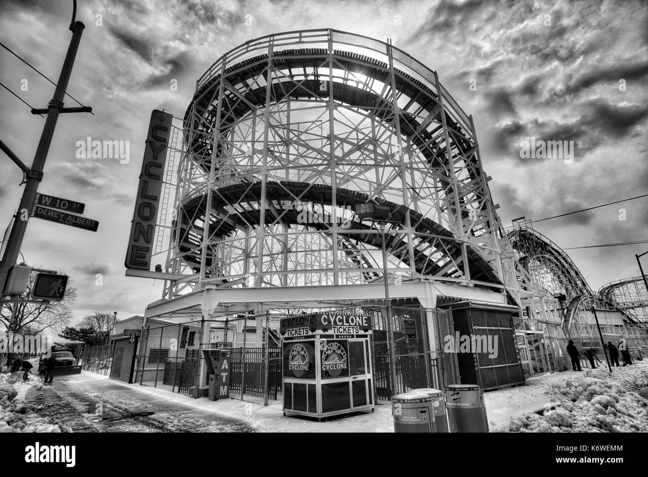 On the Grid : Coney Island Cyclone