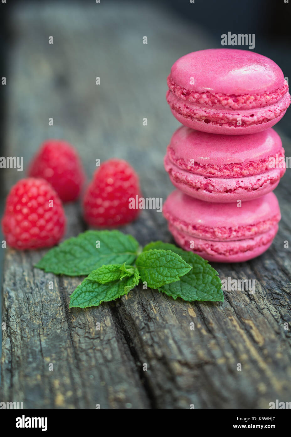 Delicious macarons raspberry flavored with fresh raspberries and a ...