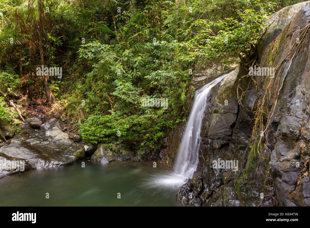 Philippines, Palawan, Napsan, Salakot waterfall Stock Photo - Alamy