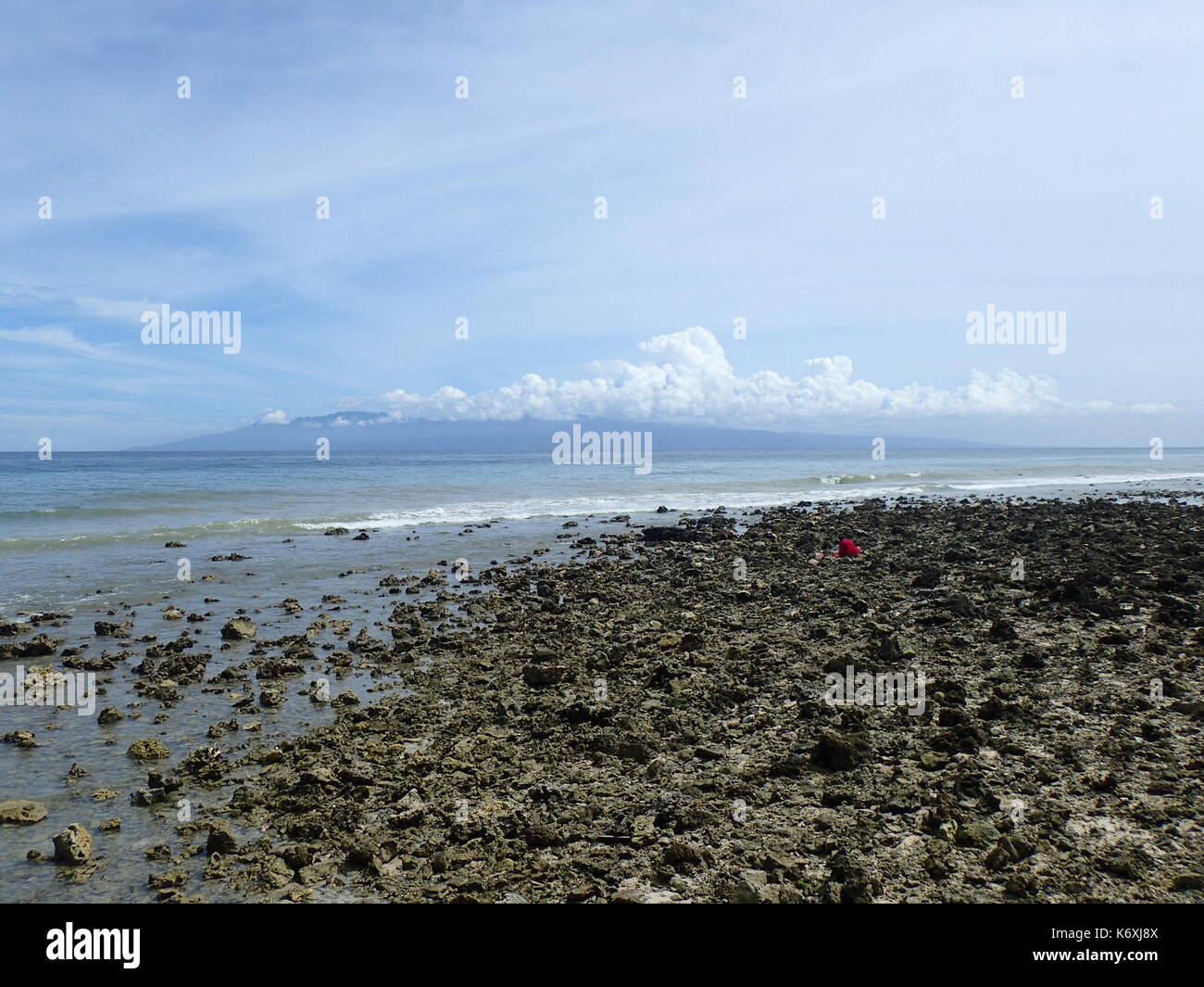 Isabela City, Philippines. 13th Sep, 2017. Basilan is an island province of the Autonomous Region of Muslim Mindanao inhabited by Tausog and Yakan ethnic group. The island is blessed with scenic and white sand beaches but most tourist fear to visit the place due to security threat. Credit: Sherbien Dacalanio/Pacific Press/Alamy Live News Stock Photo