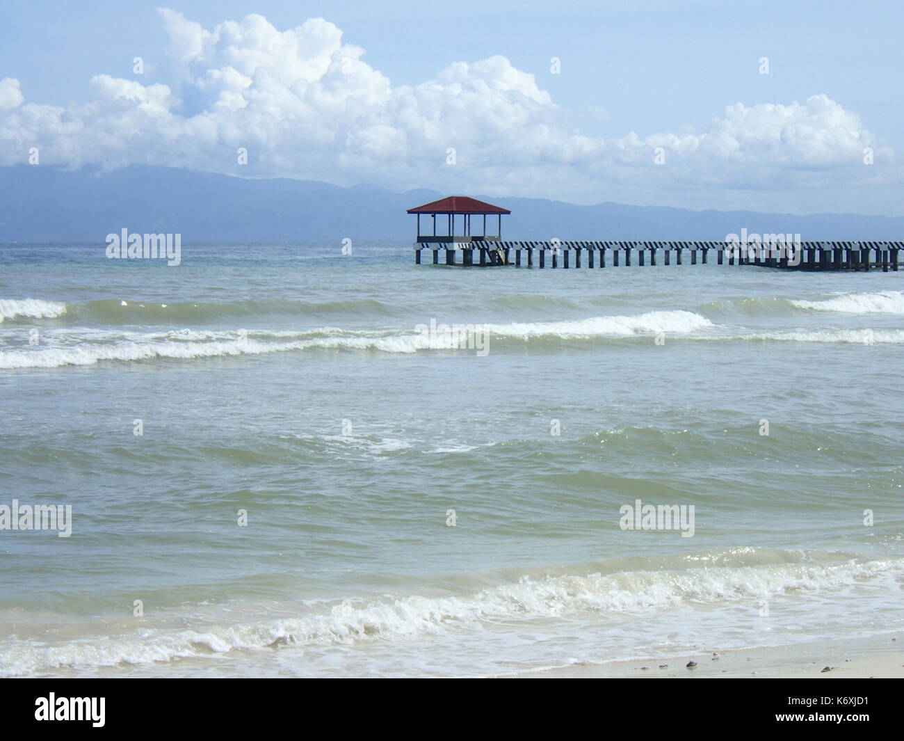 Isabela City, Philippines. 13th Sep, 2017. Basilan is an island province of the Autonomous Region of Muslim Mindanao inhabited by Tausog and Yakan ethnic group. The island is blessed with scenic and white sand beaches but most tourist fear to visit the place due to security threat. Credit: Sherbien Dacalanio/Pacific Press/Alamy Live News Stock Photo