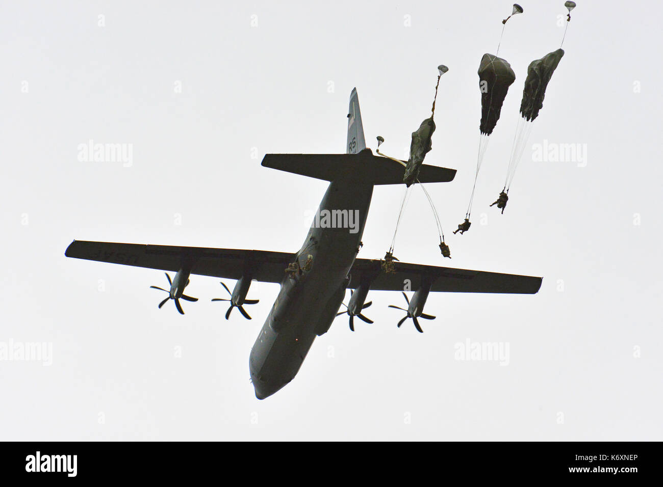 U.S. Army Paratroopers Stock Photo Alamy