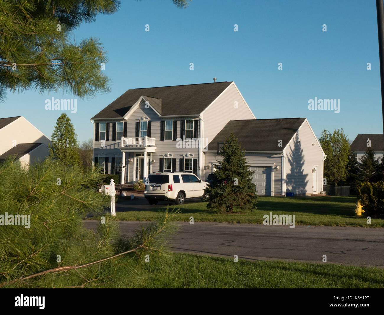 Middle Class House middle-class-house