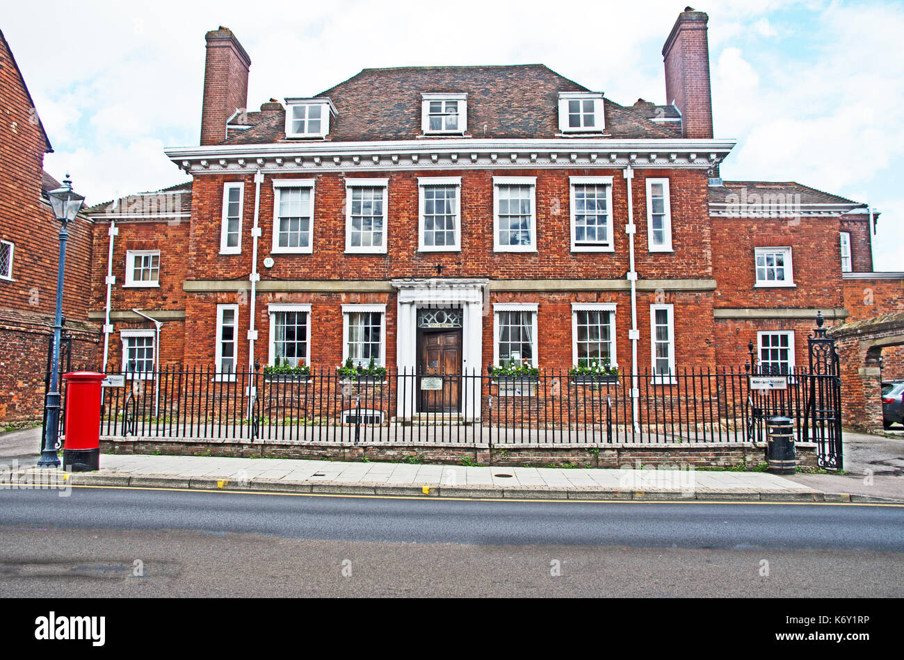 Sevenoaks high street hires stock photography and images Alamy