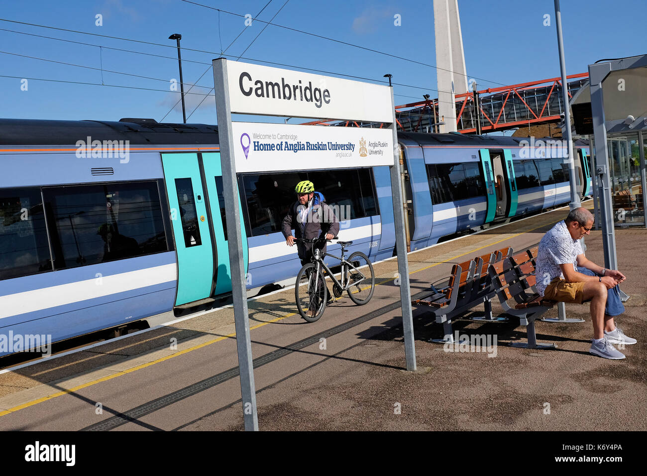 Cambridge railway station hires stock photography and images Alamy