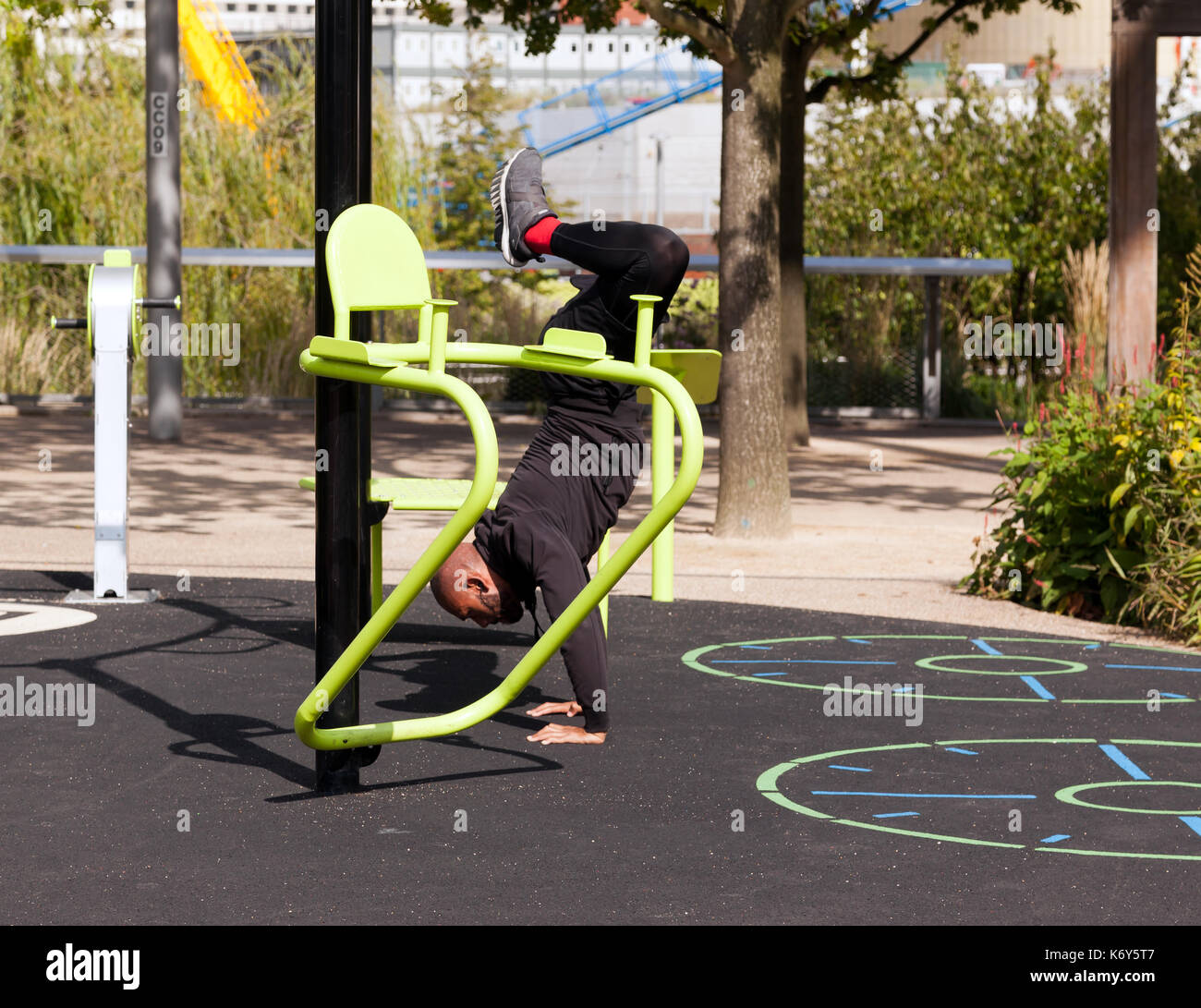 Outdoor Gym Equipment in the Queen Elizabeth Olympic Park, Stratford Stock Photo