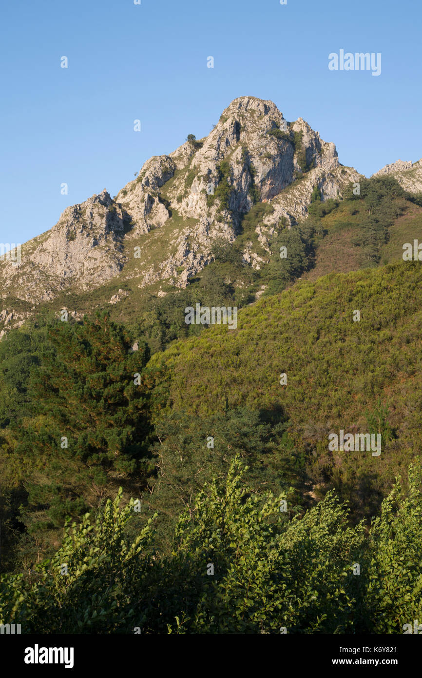 Picos de Europa Mountain Range; Labra; Austurias; Spain Stock Photo - Alamy