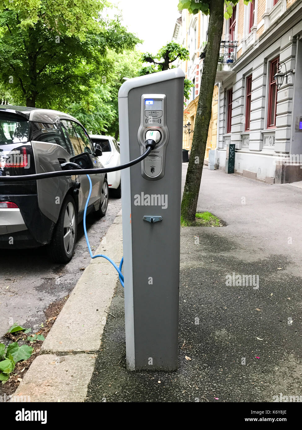 Electric car charging station in Oslo Stock Photo Alamy