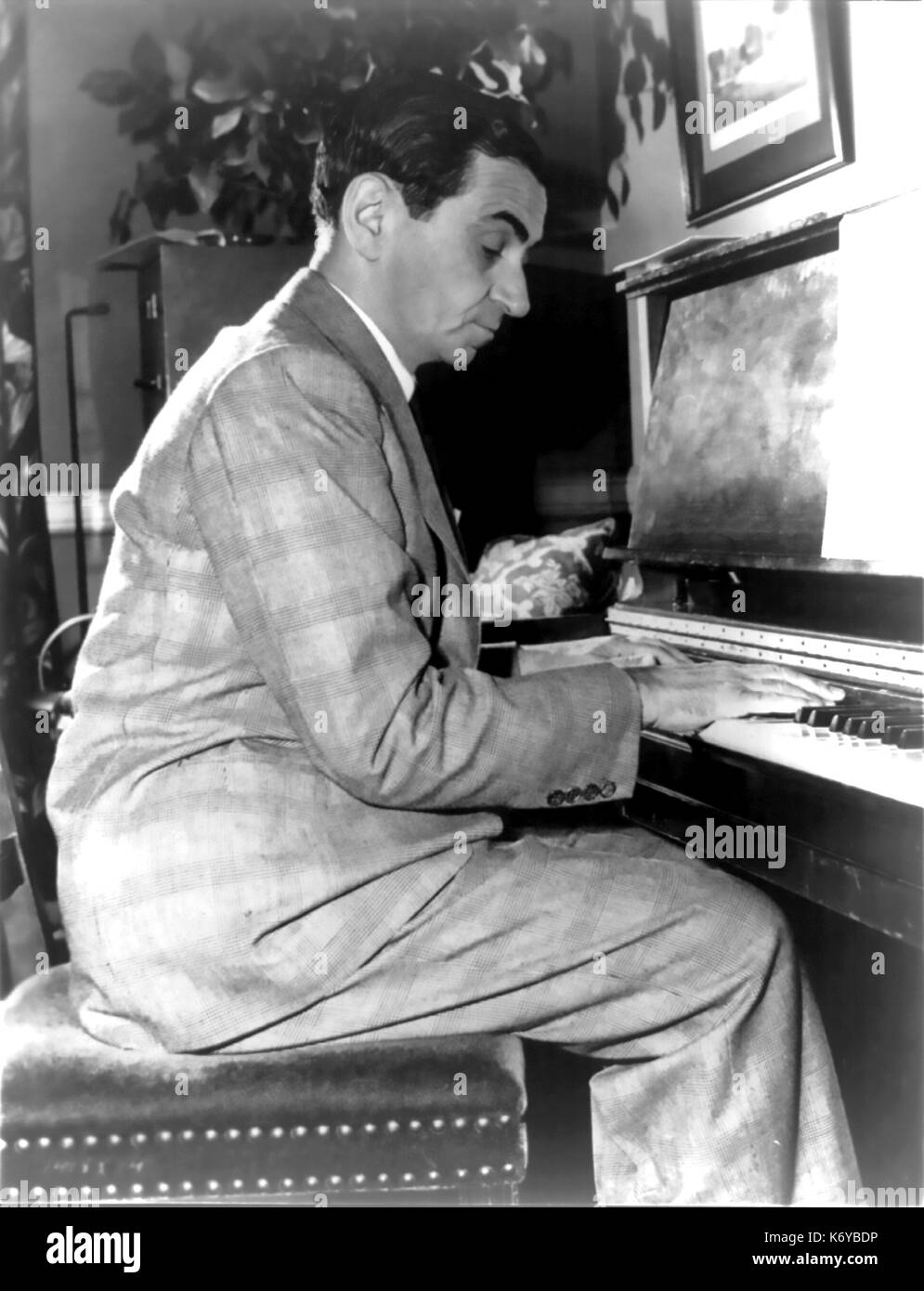 IRVING BERLIN (1888-1989) American composer and songwriter in 1948 Stock Photo