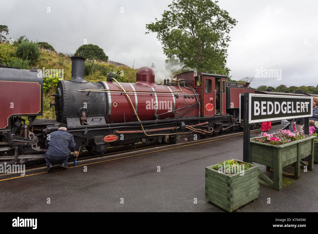 Welsh Highland Railway steam train, Beddgelert, Snowdonia, Wales, UK Stock  Photo - Alamy