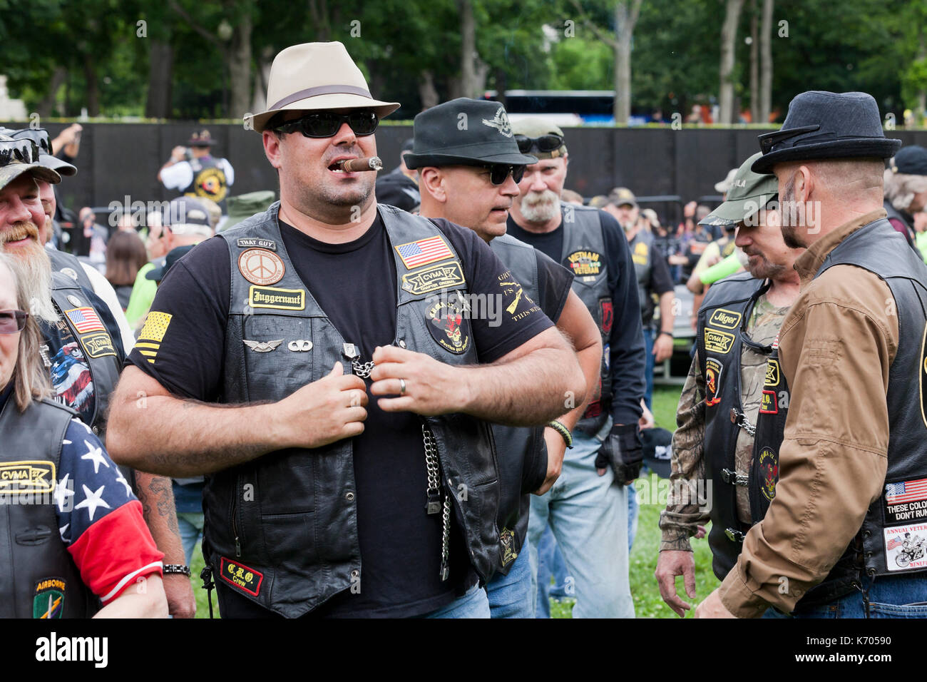 Members of Combat Veterans Motorcycle Association at Vietnam War ...