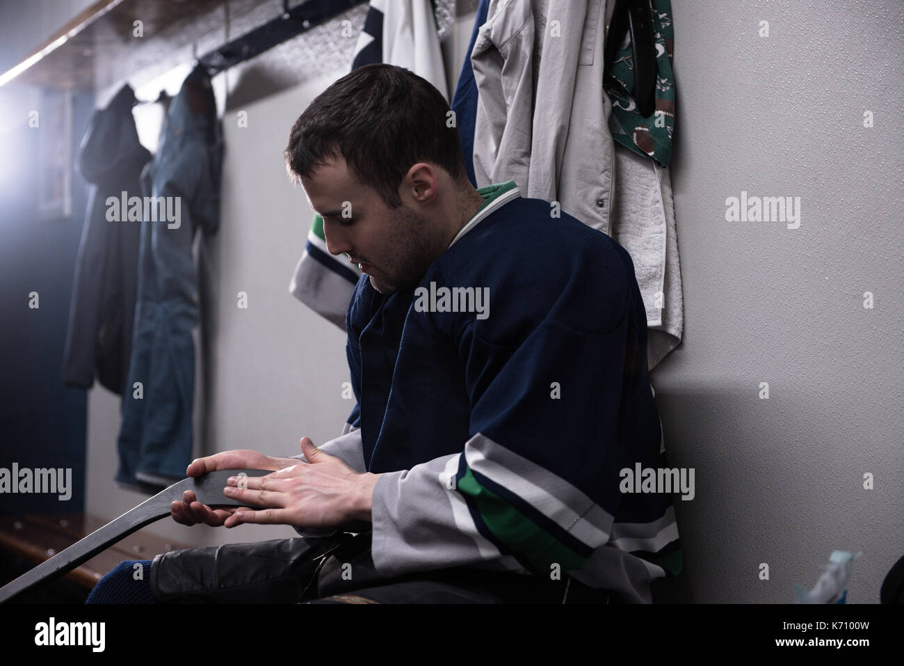 Ice hockey locker room hi-res stock photography and images - Alamy