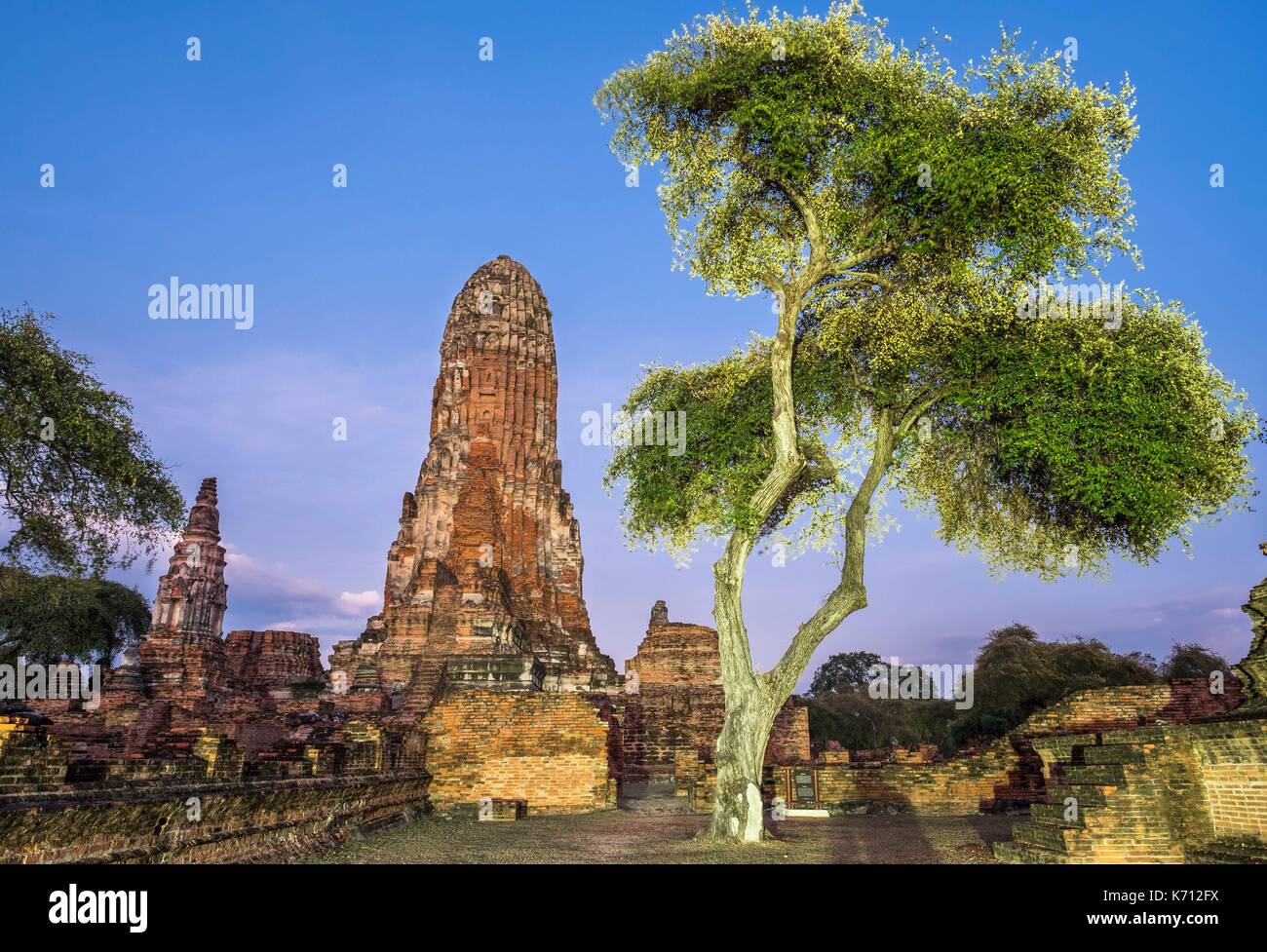 thailand-ayutthaya-province-ayutthaya-historical-park-listed-as