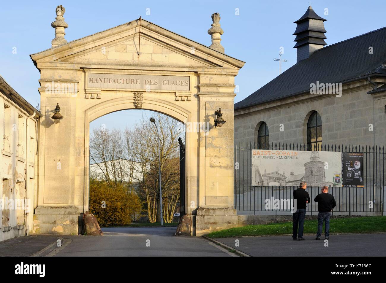 02 SAINT GOBAIN - vue d'ensemble de l'usine. EUR 5,00 - FR