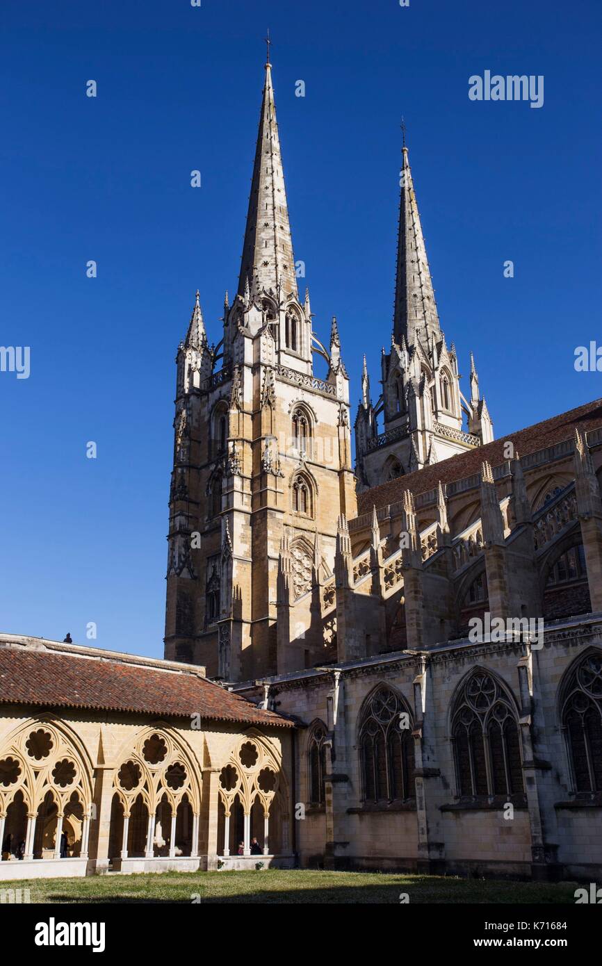 France, Pyrenees Atlantiques, Bayonne, Basque Country, cathedral of Saint Mary seen from the Cloister Stock Photo