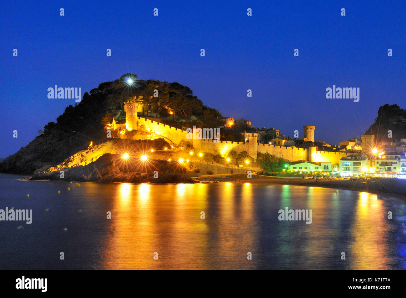 Tossa de Mar (view of the Vila Vella enceinte from the beach), Costa Brava, Girona, Catalonia, Spain Stock Photo