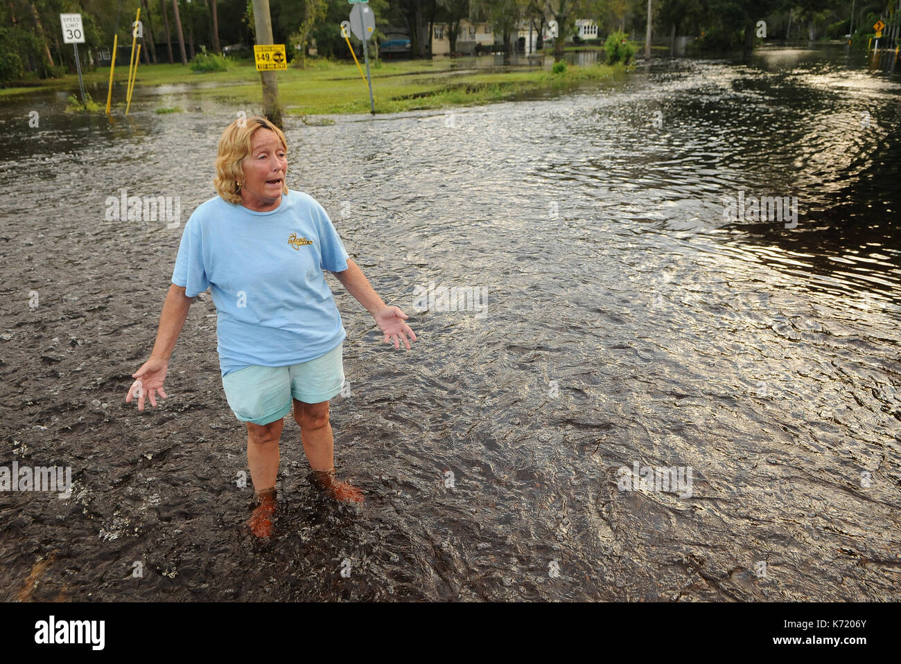 Debbie jared hires stock photography and images Alamy