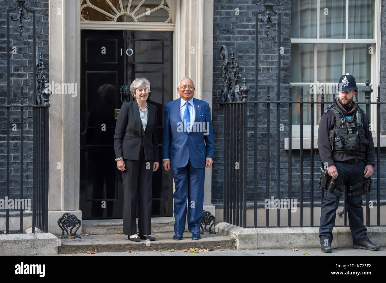 10 Downing Street, London UK. 14 September, 2017. The Prime Minister of Malaysia, Najib Razak, is welcomed to 10 Downing Street by British PM Theresa May. Credit: Malcolm Park/Alamy Live News. Stock Photo