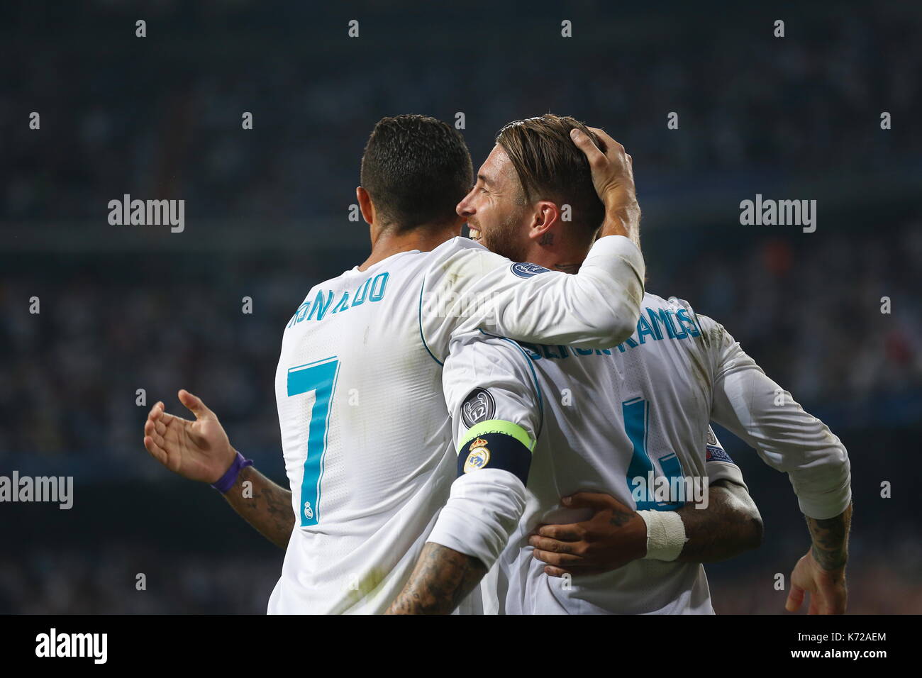 Download A Match Messi And Ronaldo 4k Wallpaper