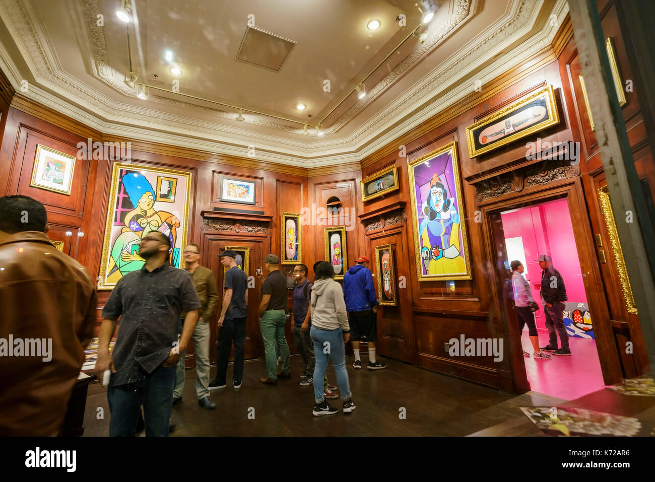 Los Angeles, USA. 14th Sep, 2017. Interior view of a gallery of the famous Downtown Los Angeles Art Walk on SEP 14, 2017 at Los Angeles, California Credit: Chon Kit Leong/Alamy Live News Stock Photo