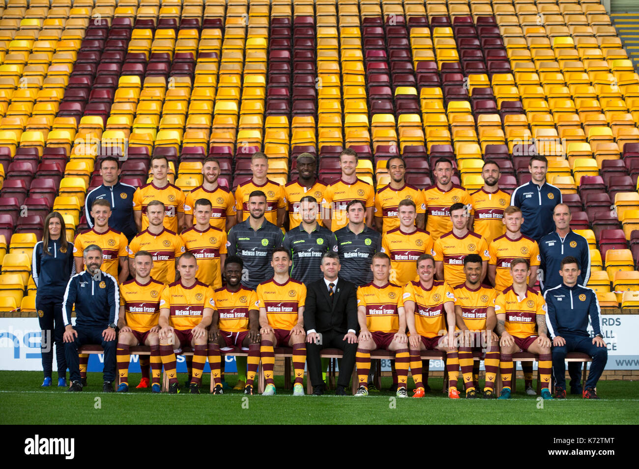Motherwell team group Stock Photo Alamy