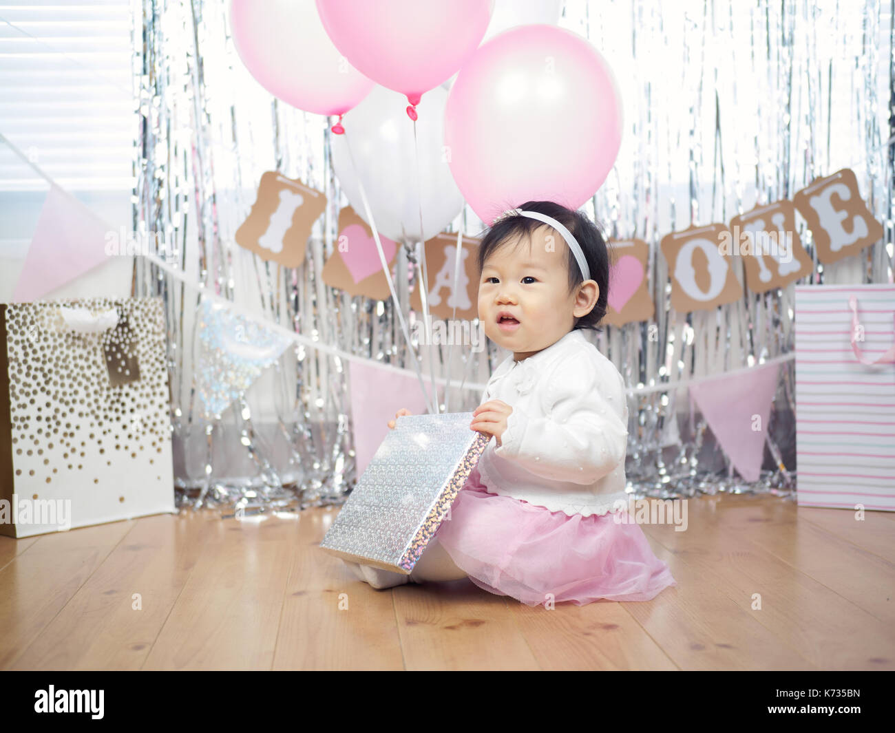what to get a baby girl for her first birthday