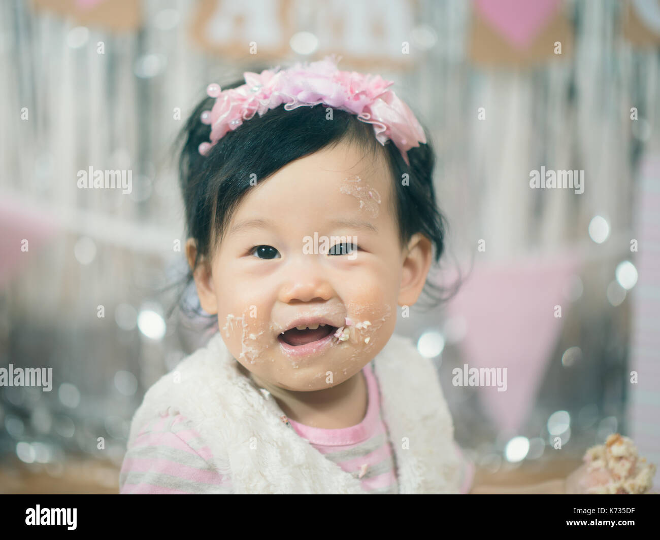 baby girl celebrate her first birthday Stock Photo Alamy