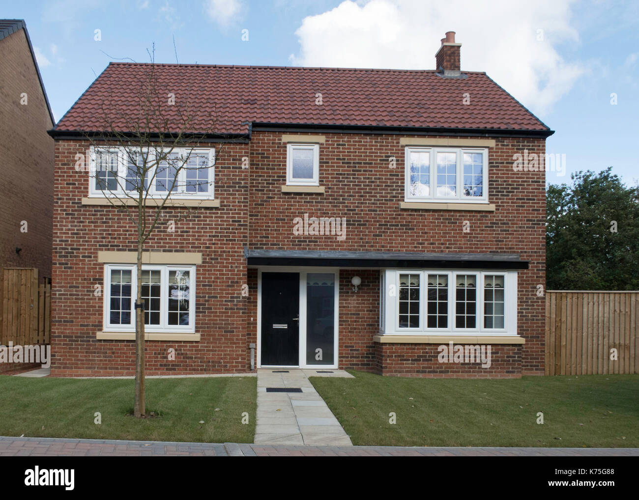 Woodhouse Lane, House with no number Stock Photo Alamy