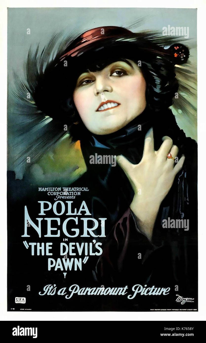 THE DEVIL'S PAWN 1918 film with Pola Negri Stock Photo