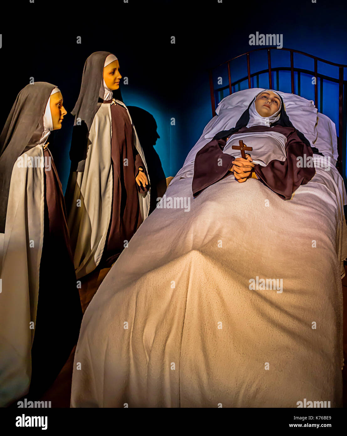 Therese of lisieux black and white hi-res stock photography and images ...