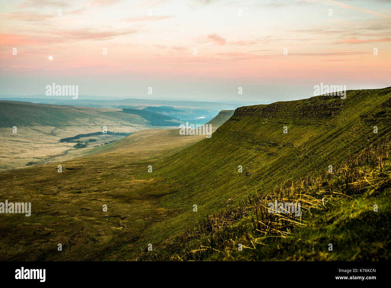 Pen y Fan and Corn Du. Brecon Beacons. Sunset, Wales UK Stock Photo Alamy